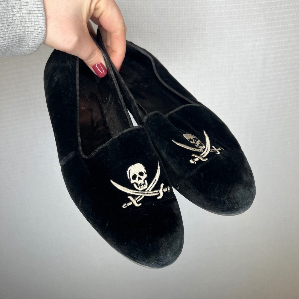 Jon‎ Josef Black Velvet Skull Crossbones Loafers Women Size 9 Slip On Shoes